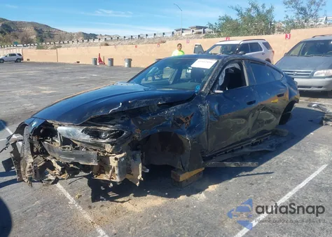 2022 BMW M440I Gran Coupe xDrive z USA, uszkodzony, nr VIN WBA13AW05NFM24588